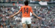 johan-cruyff-netherlands-number-14-jersey